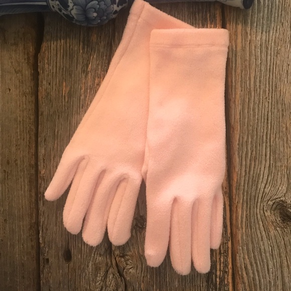 Old Navy Pink Fleece Gloves